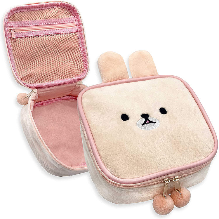 Cosmetics & Makeup Bags